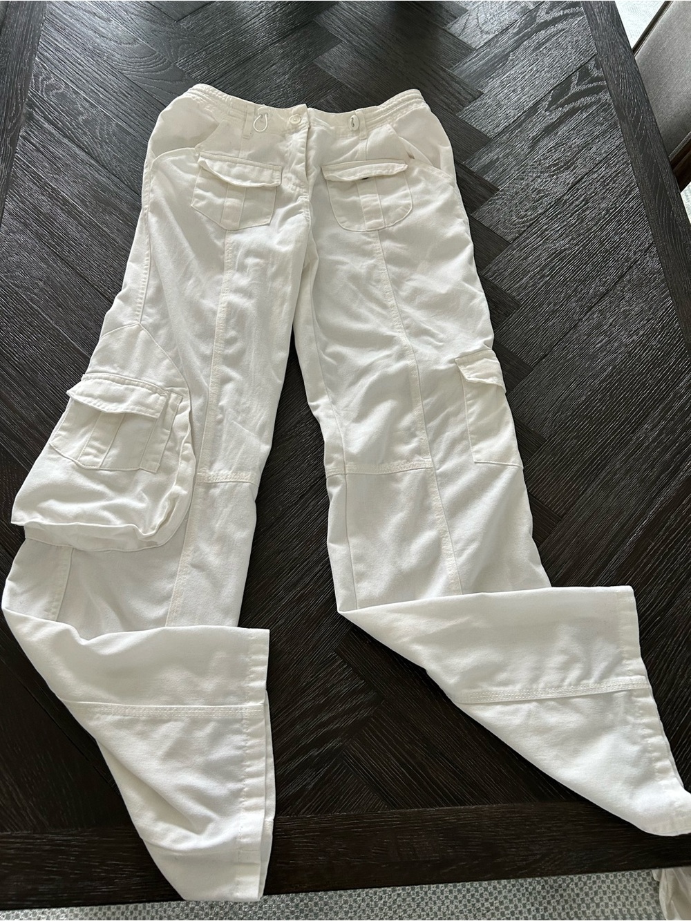Brandy Melville White Cargo  Pants with Clean Finish